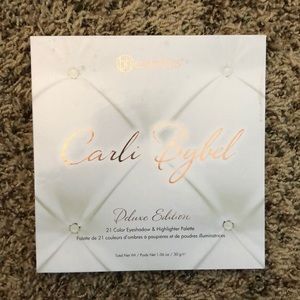Carli Bybel Deluxe Edition Palette